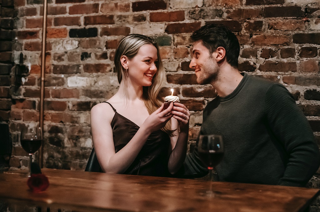VISITING A FOREIGNER | Chinalovefraud | Chinalove